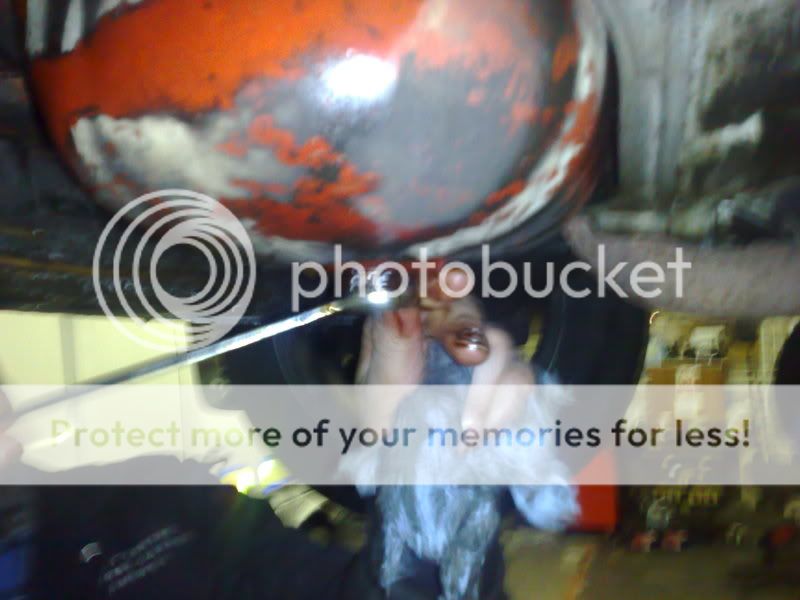 How to change your engine oil on Volvo 240